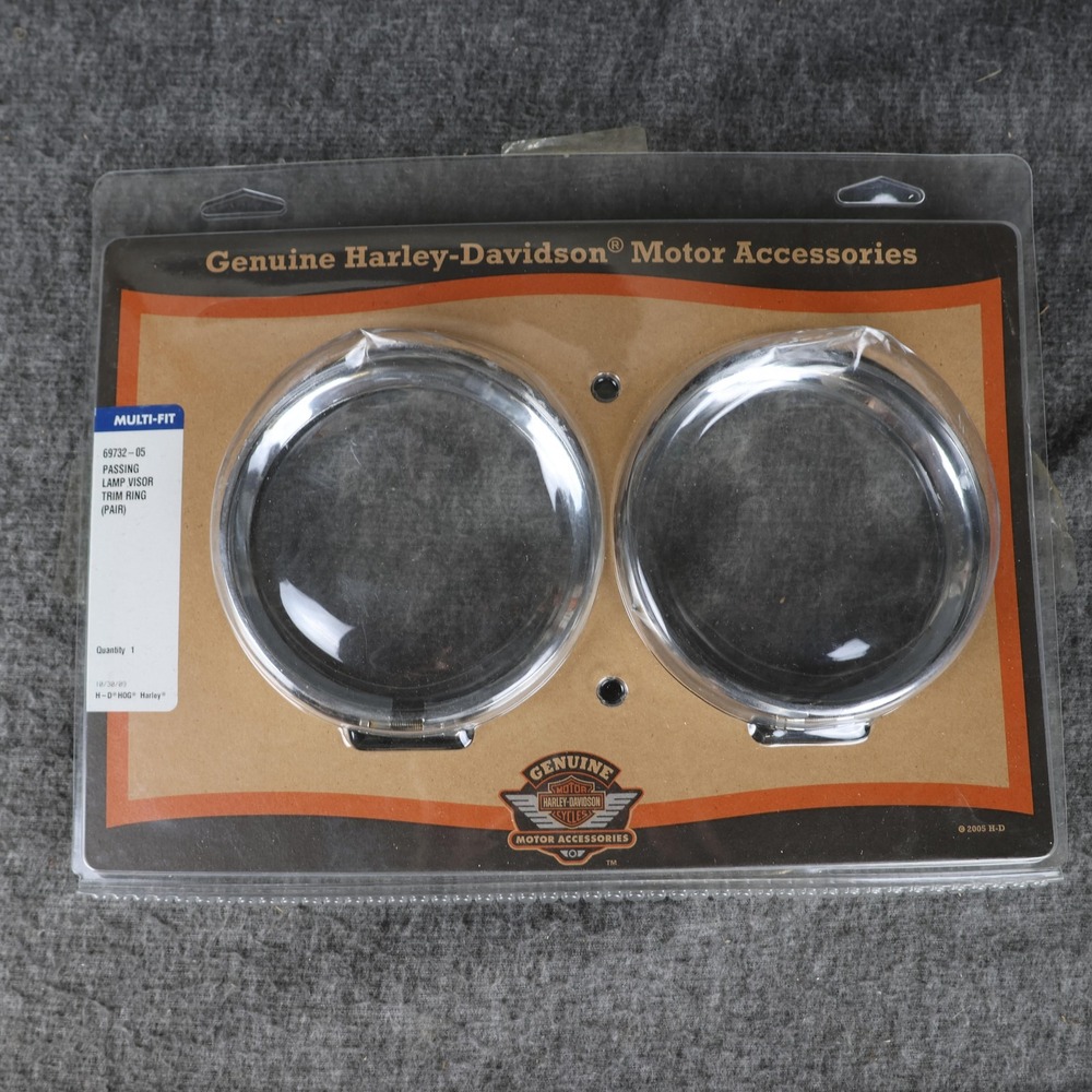 Harley-Davidson Passing Lamp Visor Chrome Trim Ring Pair 69732-05 Multi-Fit